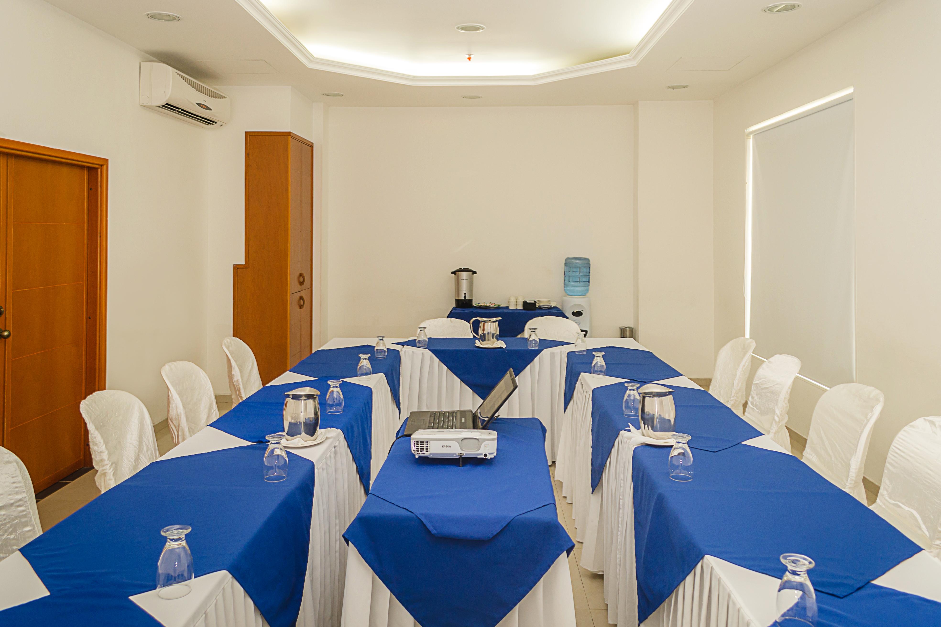 Sanha Plus Hotel Santa Marta  Exterior photo