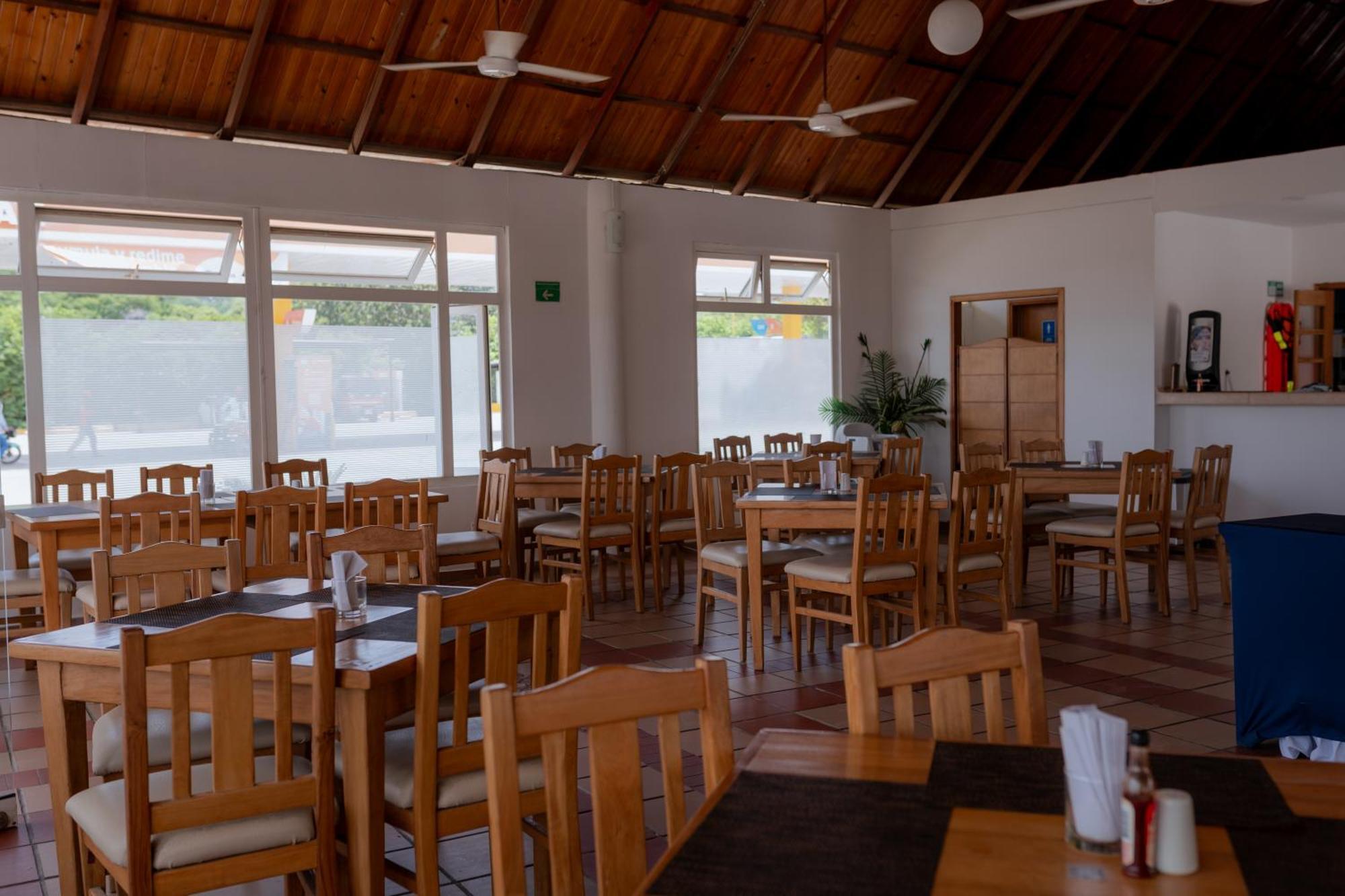 Sanha Plus Hotel Santa Marta  Exterior photo