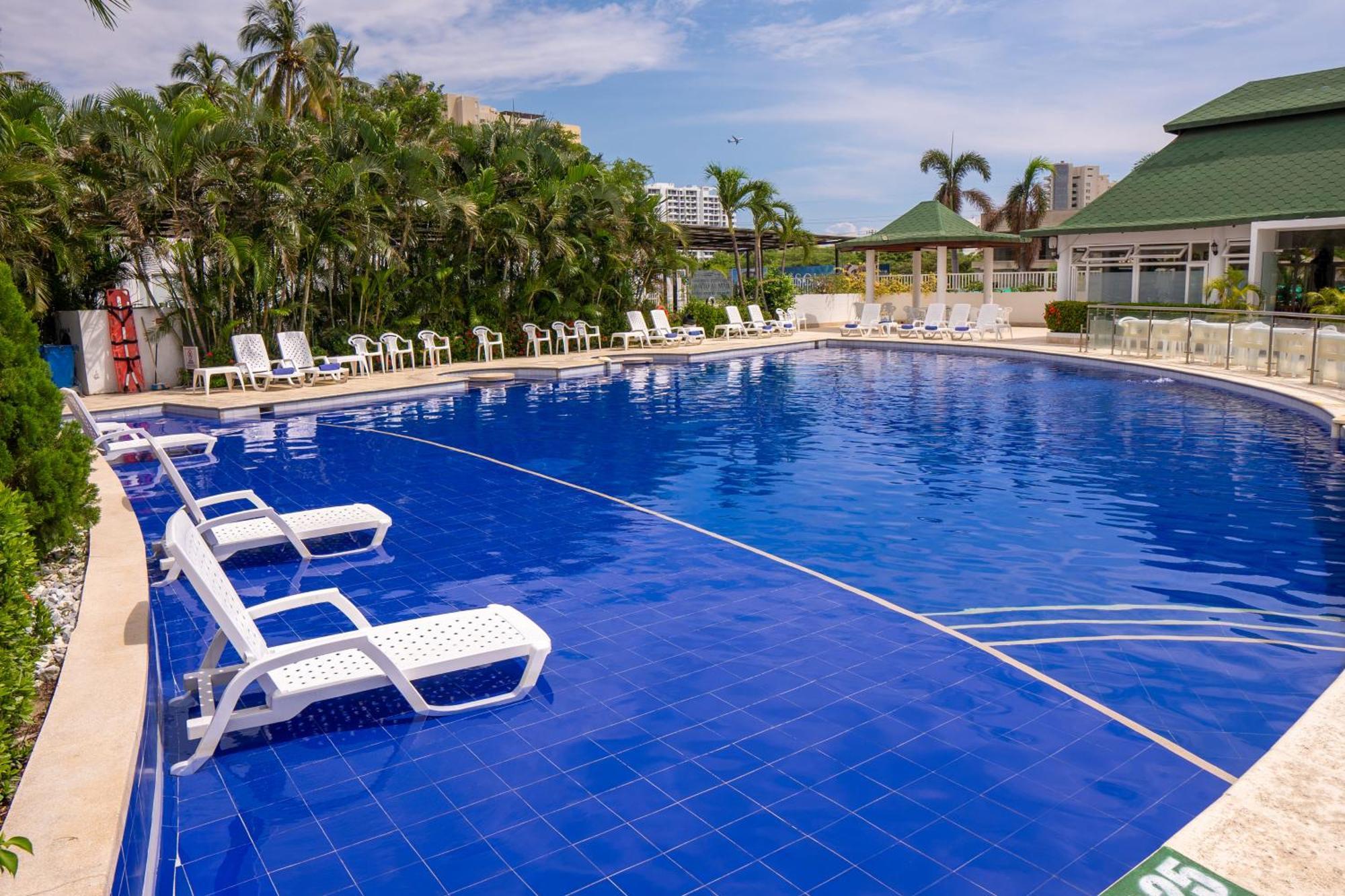 Sanha Plus Hotel Santa Marta  Exterior photo