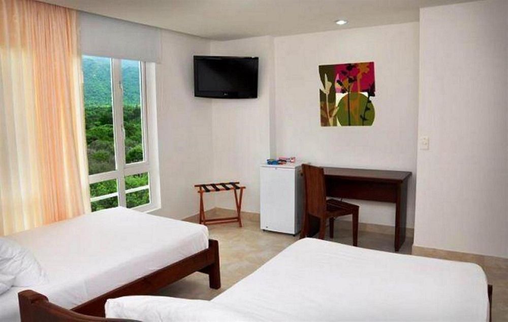 Sanha Plus Hotel Santa Marta  Exterior photo